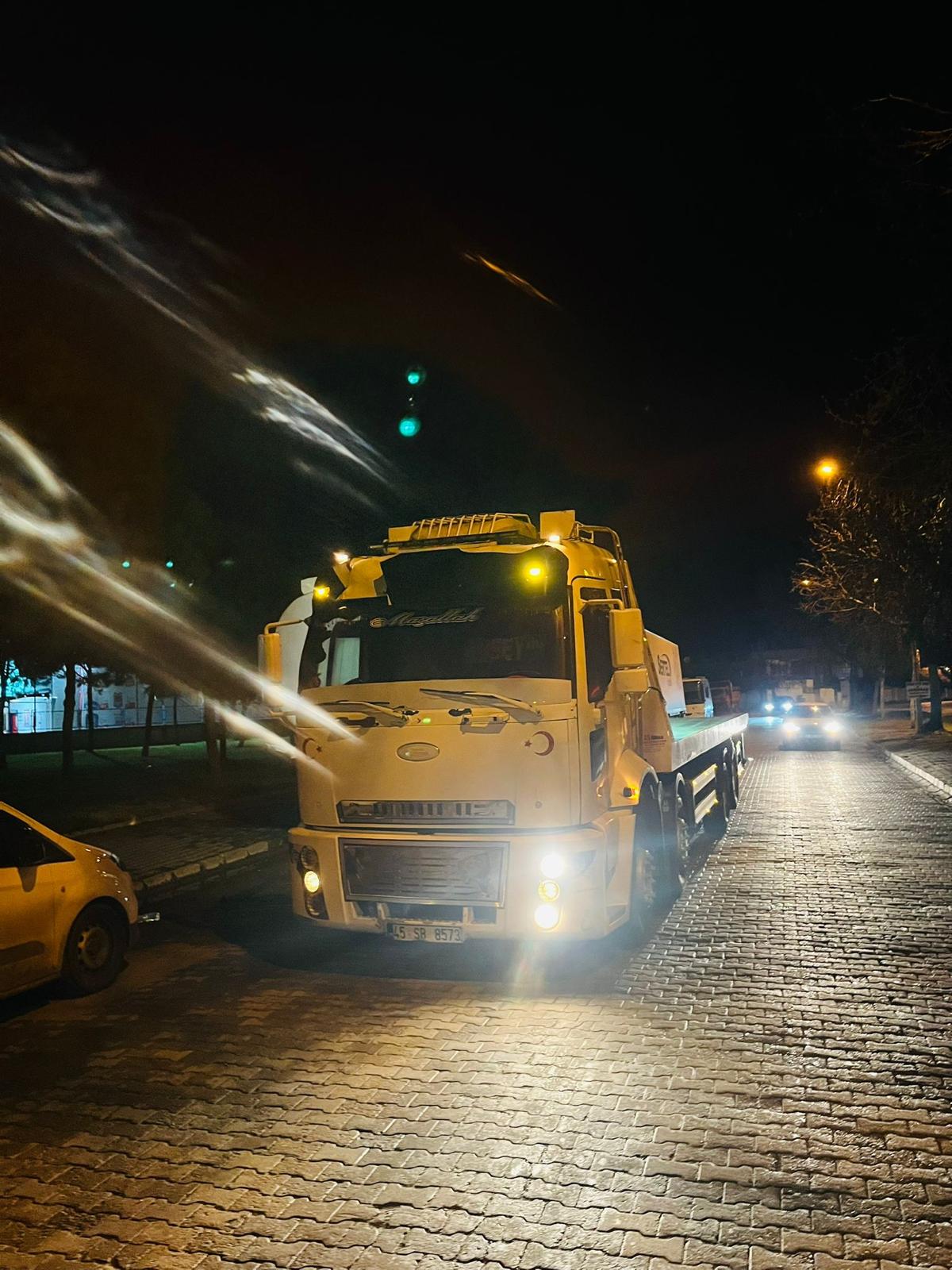 Nöbetçi oto lastikçi